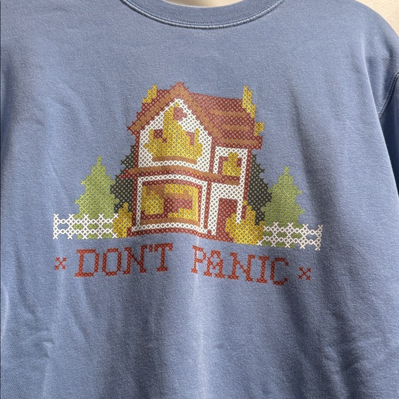 Bo Burnham Burning House Fire Blue Sweatshirt Small S Don’t Panic Cross Stitch - Picture 2 of 8